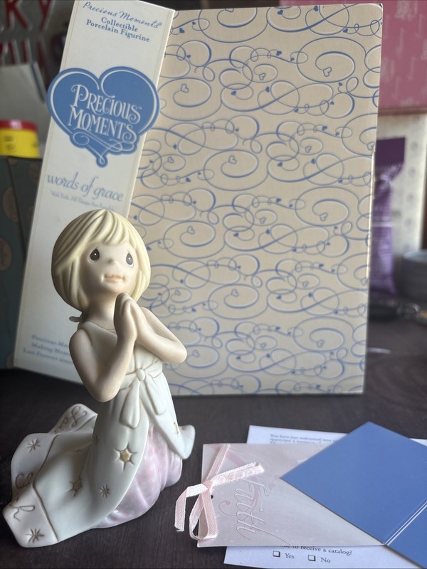 Precious Moments Words Of Grace Faith W/box