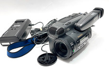 Sony CCD-TR700 Hi-8 Handycam Video Camera Hi8 Analog Camcorder w/ Power Adapter