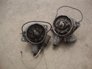 VINTAGE FORD FLATHEAD V8 FRONT CRAB DISTRIBUTOR DUAL POINT 1947 LOT OF 2