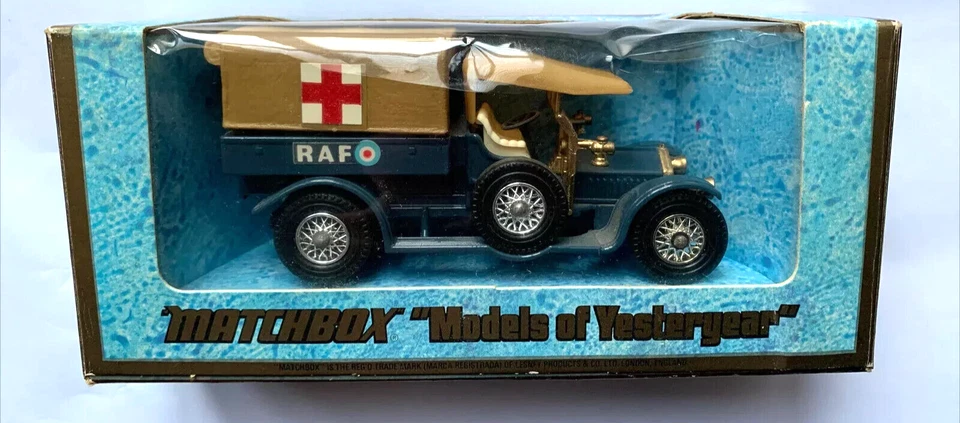 Matchbox Models of Yesteryear Y-13 "1918 Crossley RAF Tender" (fechado 1977) Foto 2 de 4
