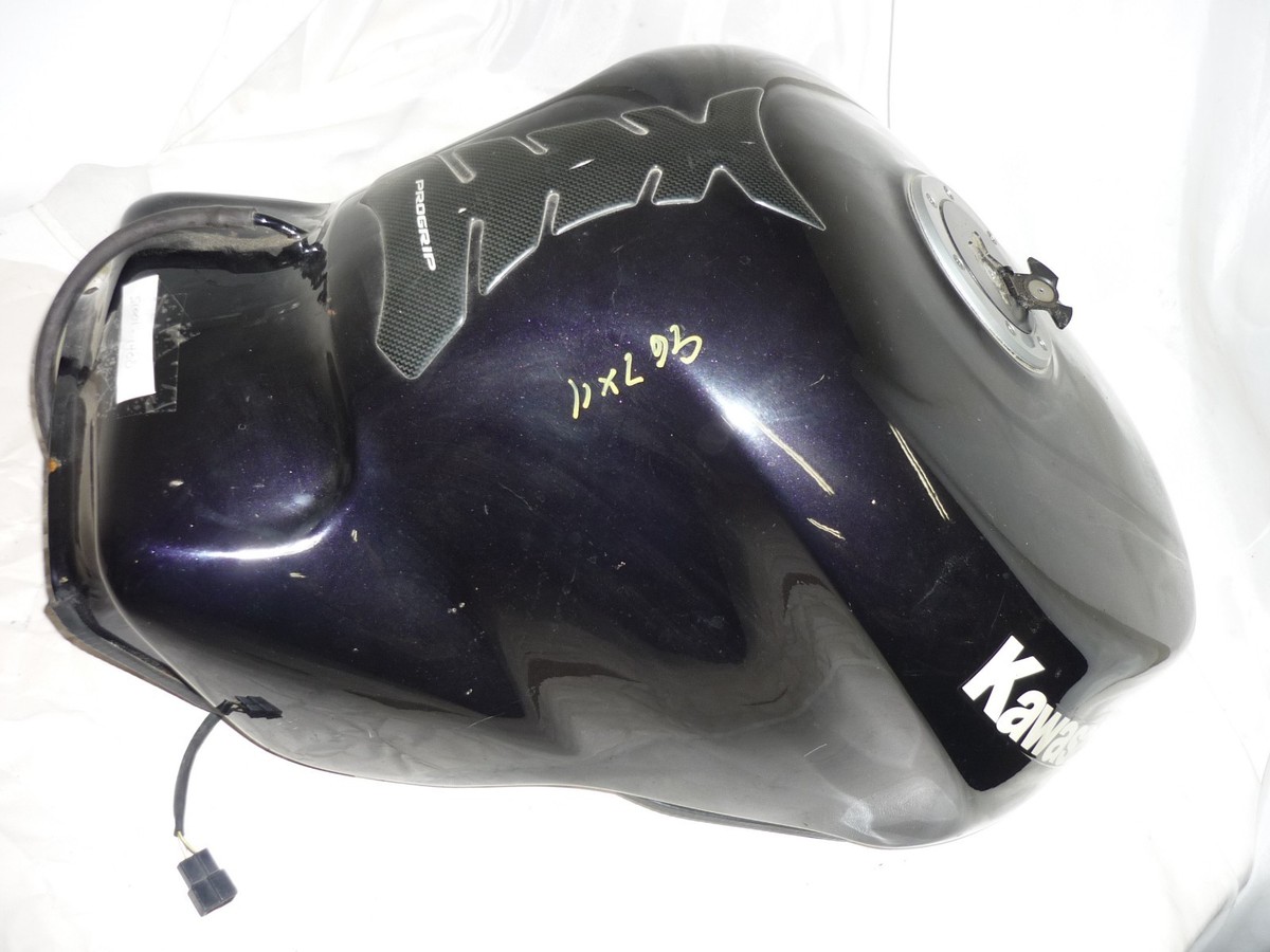Kawasaki Fuel Tank fits ZX-9 ZX9 NInja 1994-1997, 51080-5251