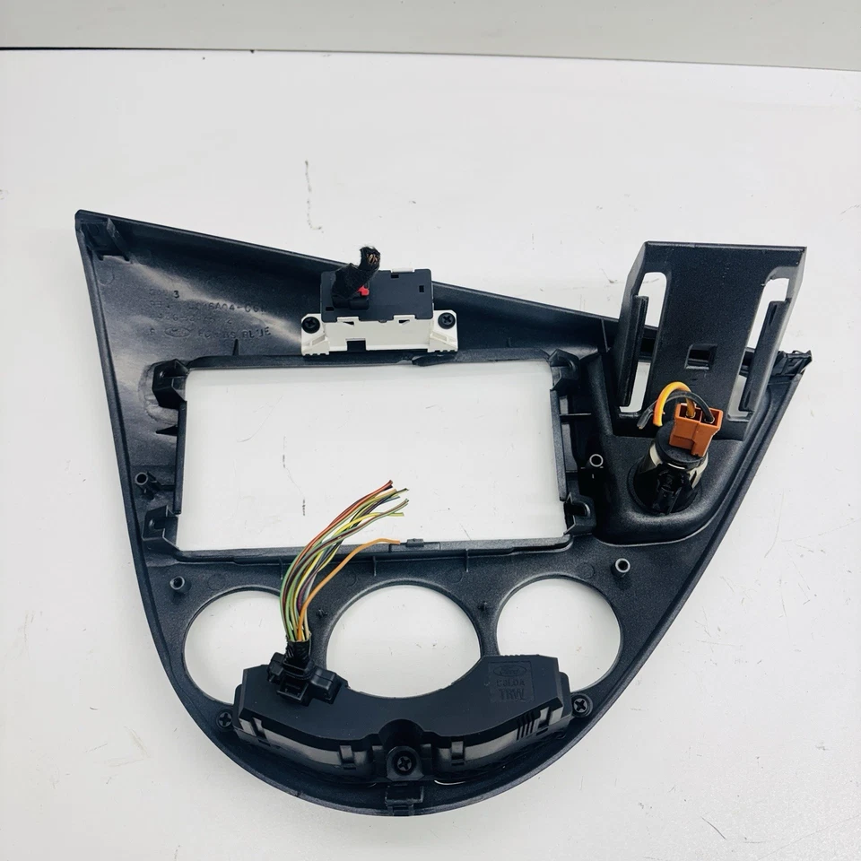 Radio Bezel Dash Trim Panel Fits 2000 2001 2002 2003 2004 FORD FOCUS g87-200482 - Image 3 of 3