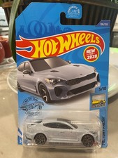 2020 Hot Wheels Gray 2019 KIA STINGER GT Factory Fresh 3/10