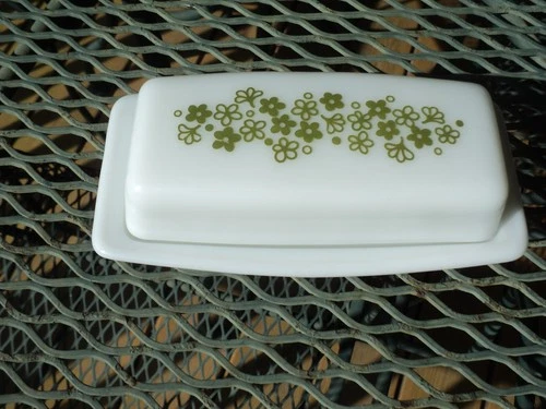 Pyrex Corelle Spring Blossom Green Crazy Daisy Butter Dish with Lid Vintage
