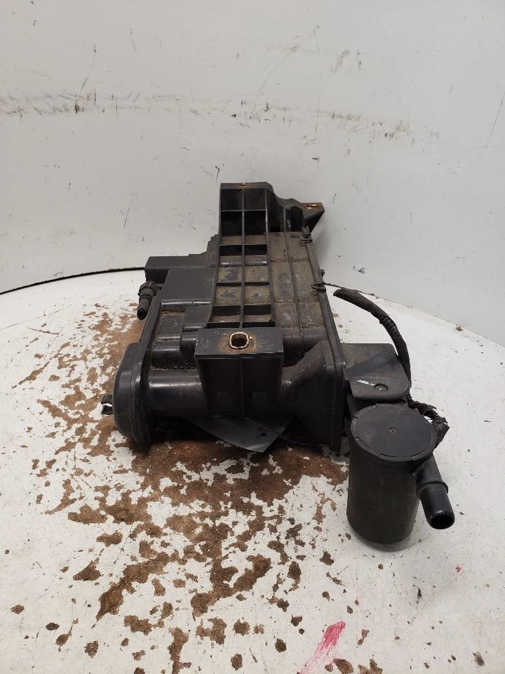 ELANTRA 2012 Fuel Vapor Canister 1428552 - Image 2 of 4