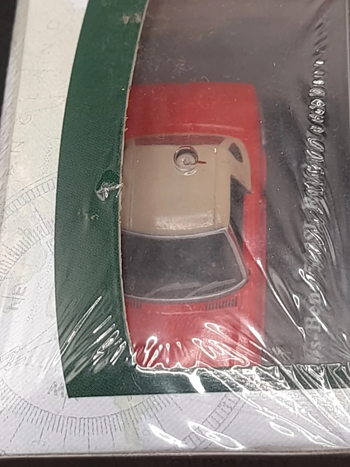 CARARAMA HONGWELL MERCEDES-BENZ 560SL ROADSTER - 1:72 - NUEVO EN ESTUCHE Foto 3 de 4