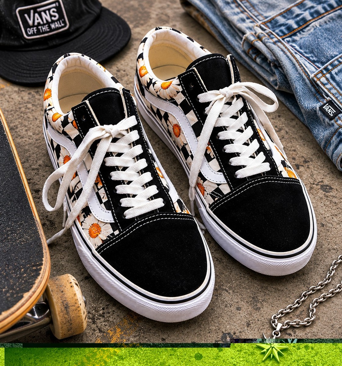 Vans Old Skool Daisy Checkered They Love Me They Love Me Not Sneakers. Ladies 10