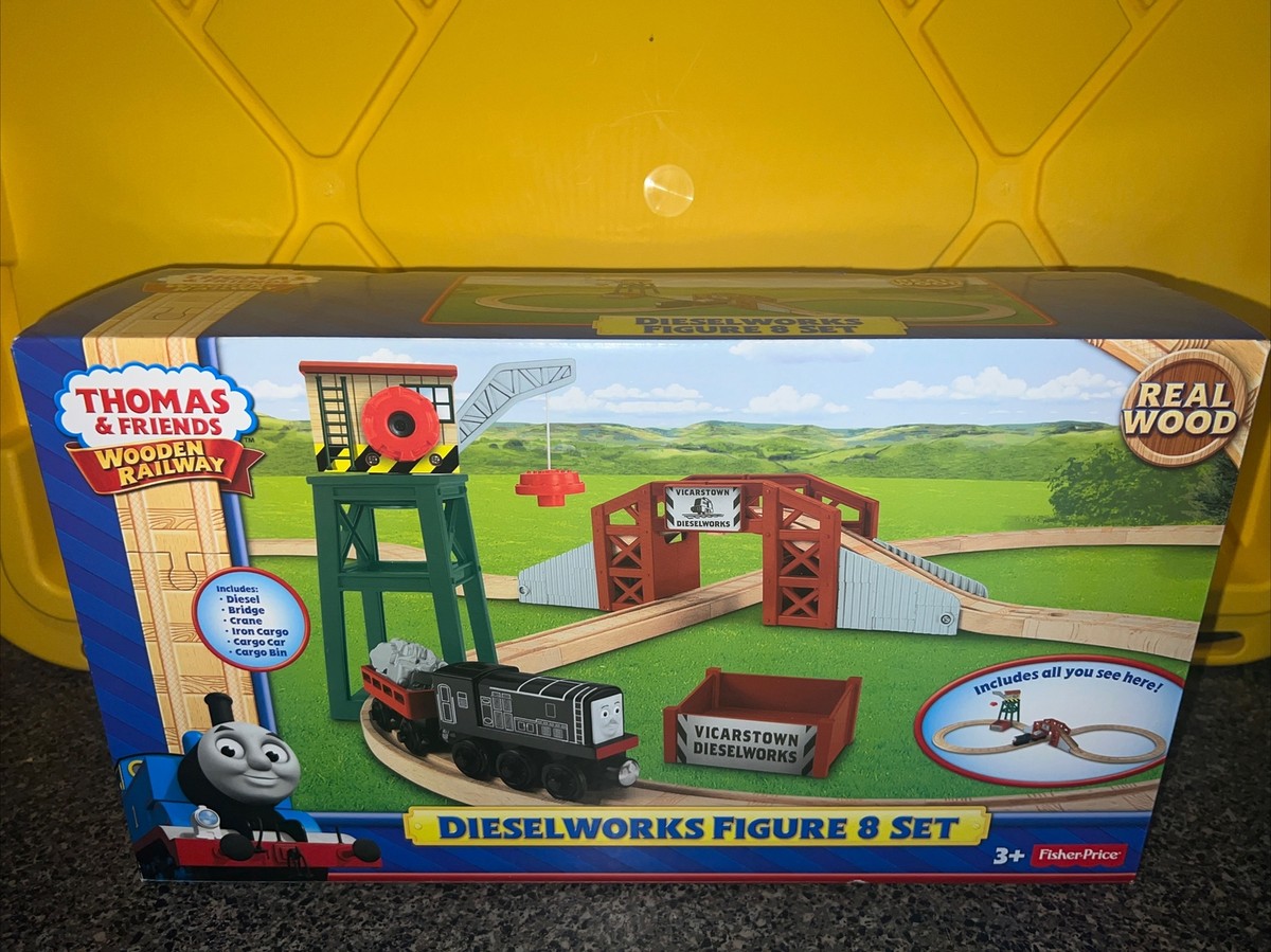 Thomas Friends Wooden Train DIESELWORKS FIGURE SET ToysRUs Exclusive