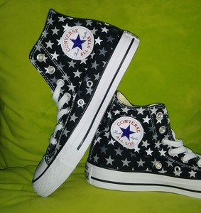 white converse 7