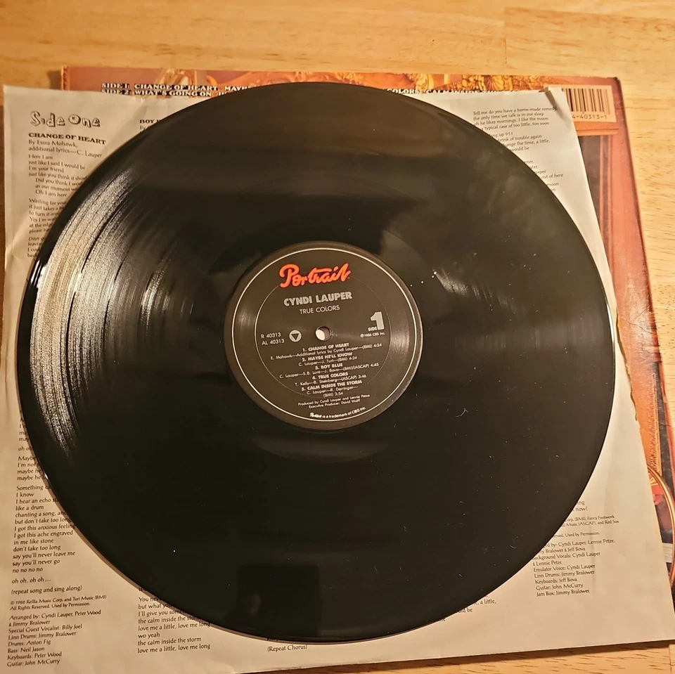 Cyndi Lauper – True Colors - LP 1986 Portrait Vinyl Record Shrink Hype Foto 3 de 4
