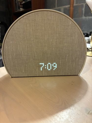 Hatch Restore 3 Sunrise Alarm Clock Sound Machine Smart Light Putty with cord