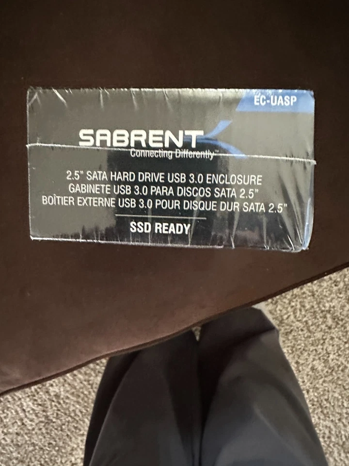 Sabrent 2.5"SATA Hard Drive Enclosure USB 3.0 to External HDD/SSD Case–Tool-Free - Image 4 of 4