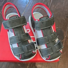 New See Kai Run Water-Friendly Cyrus Iv Flexirun Sandal  4 Size 9C