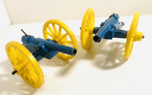 Vintage Tootsie Toy 2-ARTILLARY Canons, 1 Has Strong Firing Spring, VHTF - Picture 2 of 5