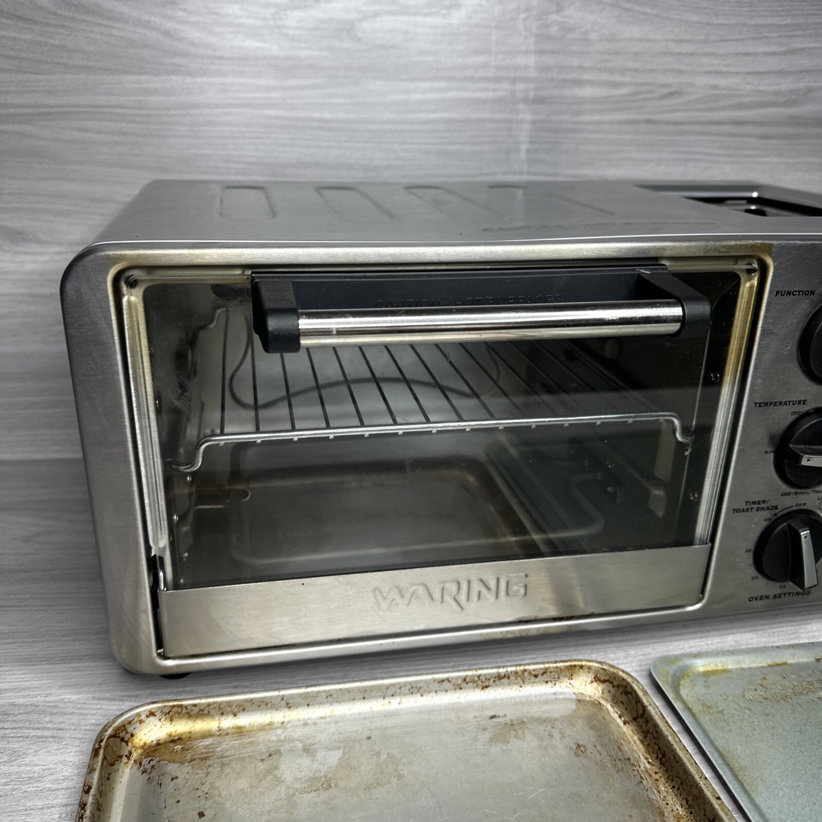 Waring Pro Stainless Toaster Oven with BuiltIn 2 Slice Toaster WTO150