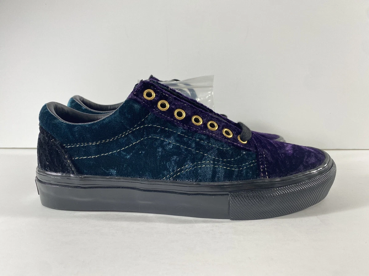 Vans velvet on sale lo pro sneaker