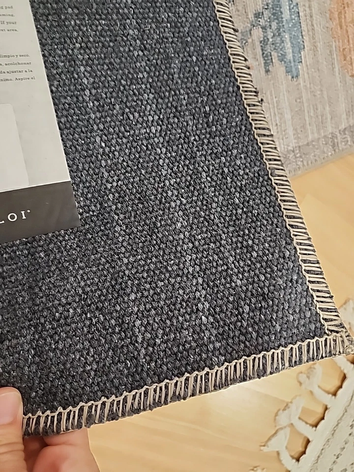 Tapete Loloi II Layla Creme Floral Rosa Hawthorne 2’-3” X 3’-9” Retângulo Pequeno Euc - Imagem 2 de 4