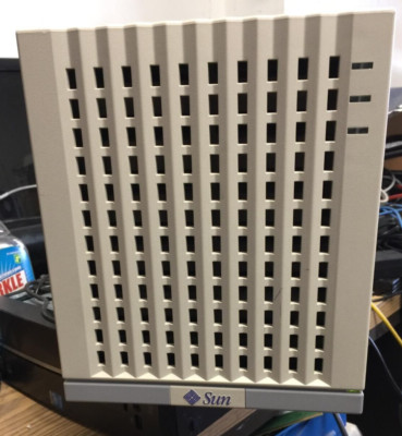 Sun Microsystems Model 711 Ultra SCSI 6 bay