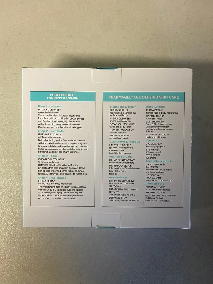 Pharmagel Rejuvenecedor Rostro y Cuerpo Régimen Básico Foto 2 de 2