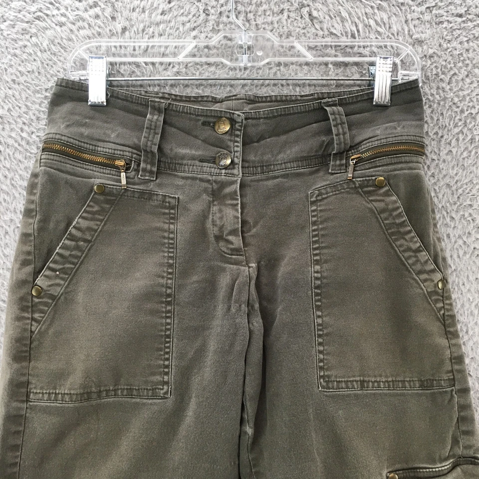 Pantalones Cortos Cabi Cargo Para Mujer 2 Verdes Tiro Medio Botón Frente Plano Informales Cómodos Cremallera Foto 2 de 4