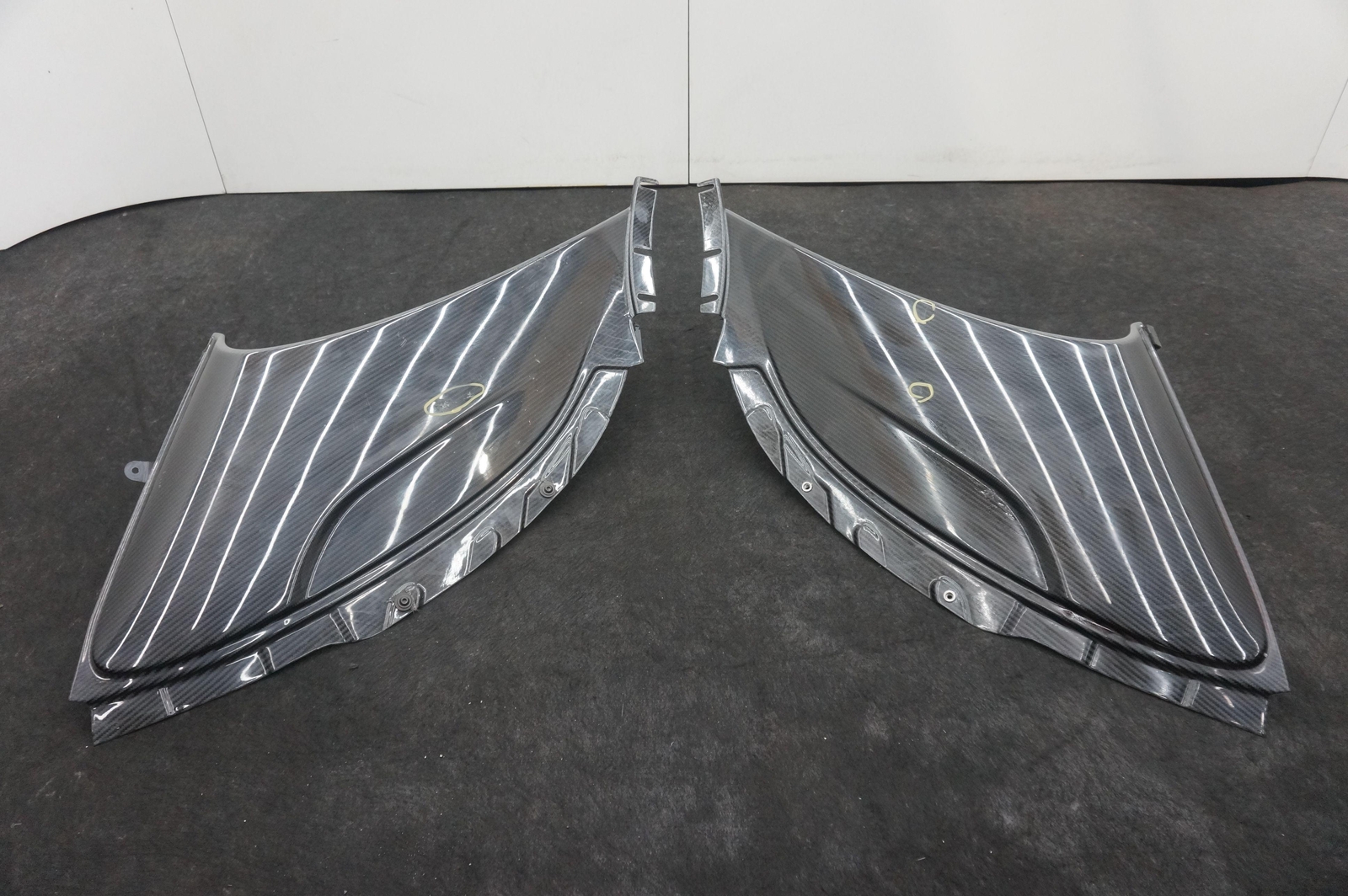 Set 2 Left Right Carbon Fiber Quarter Scoop Trim 11A7047CP McLaren 650S 15 *Note