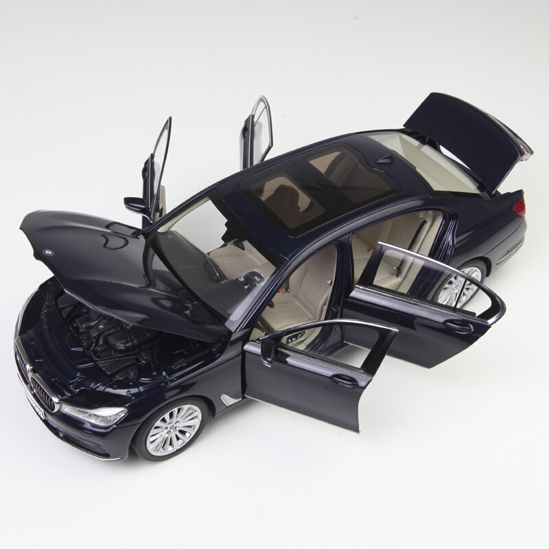 1/18 7 Series 750Li G12 2017 Diecast Model Car Toy Collection Gray