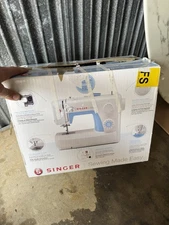 Singer 3221 Simple Sewing Mechanical Machine With Manual And Box . No Cable
