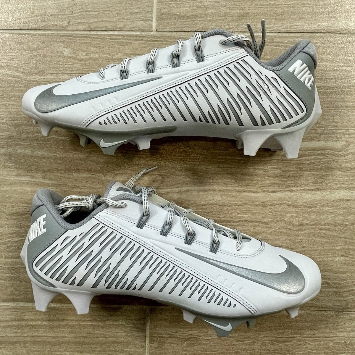 Men's Size 9 Nike Vapor Edge 360 VC 'White Silver' Football Cleats