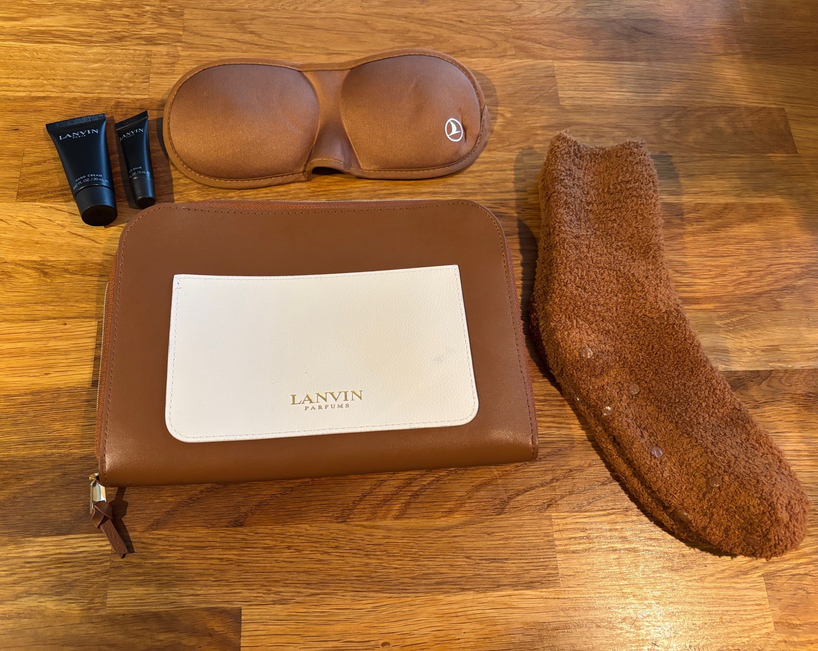 Turkish Airlines Lanvin Business Class Amenity Bag Tan 2025 