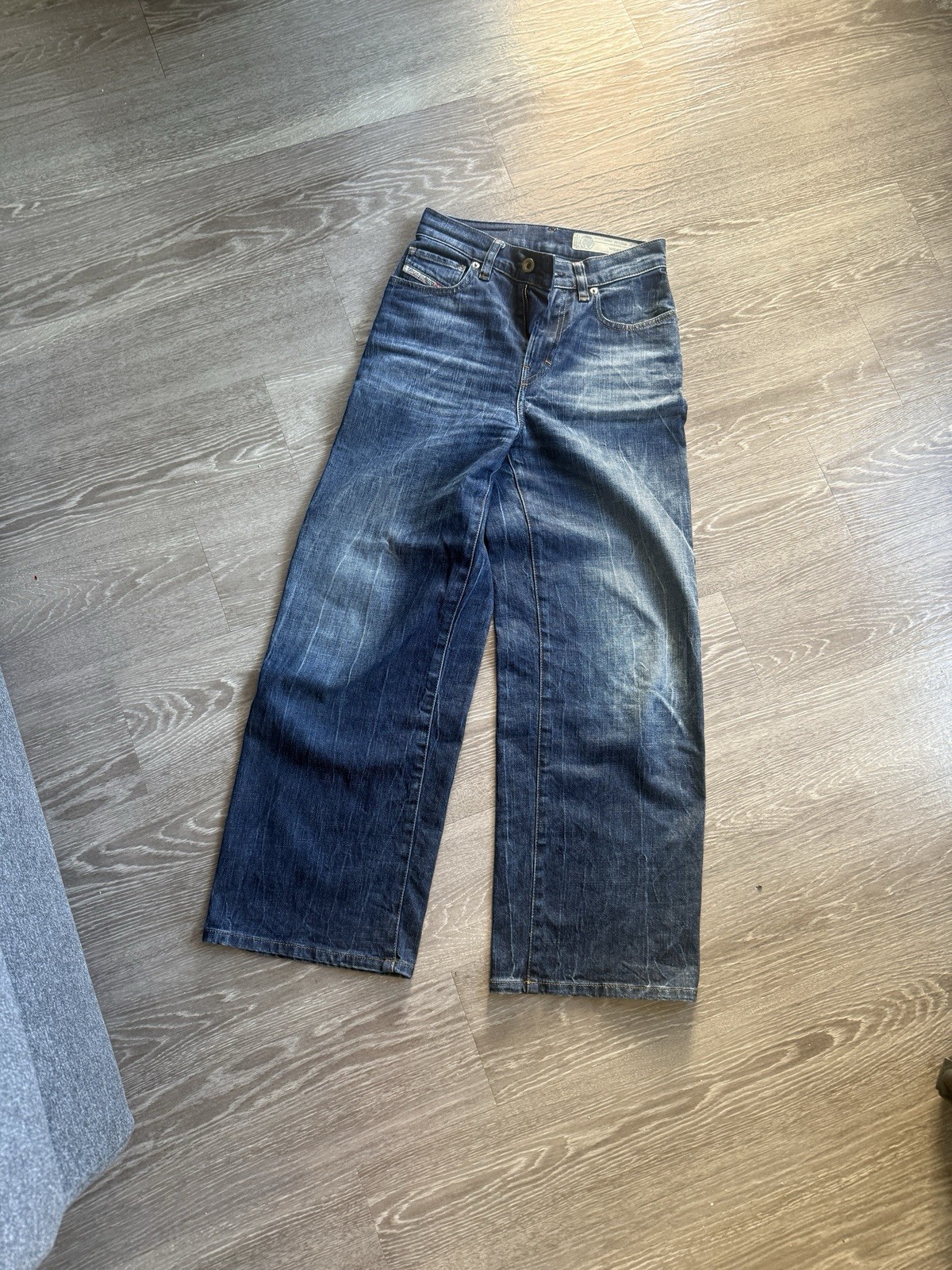 Blue Medium Wash W23 L30