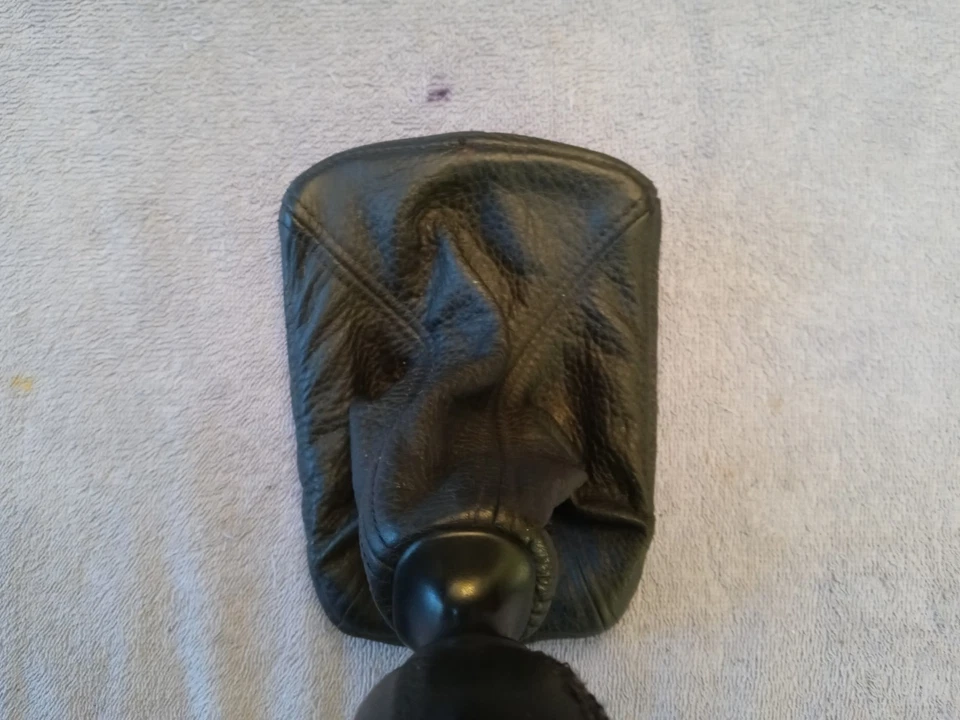 Saab 9-5 1999-09 OEM arranque de cambio de marchas y perilla manual transmisión de 5 velocidades cuero Foto 2 de 4