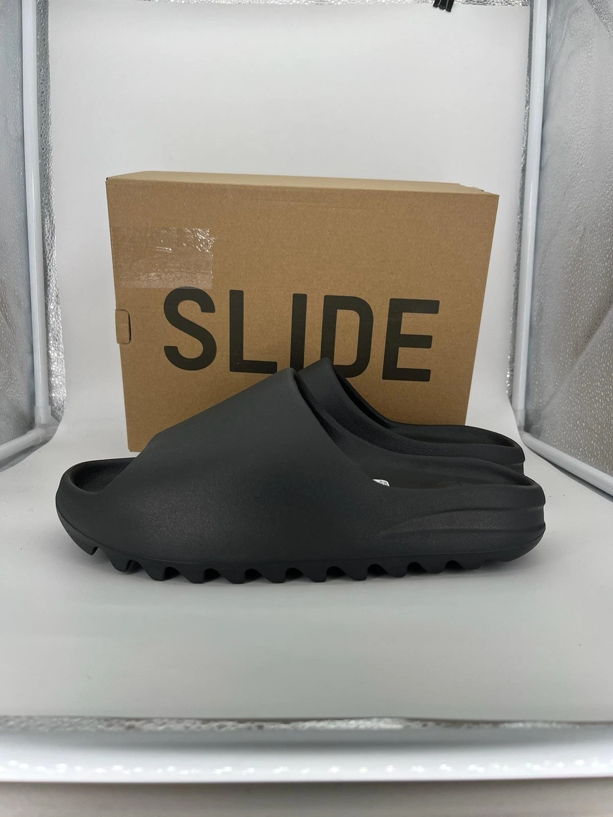 Adidas Yeezy Shoes Mens Size 10 Slide Sandals Onyx HQ6448 New With Box