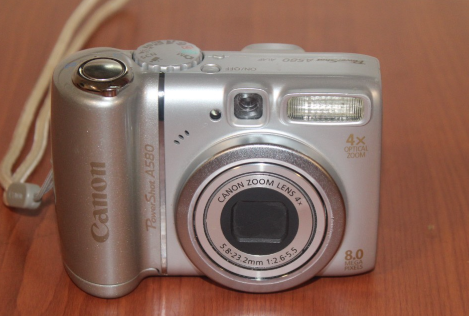 Canon PowerShot A580 8.0MP Digital Camera - Silver for sale online
