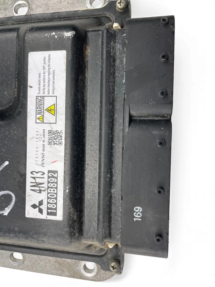 OK1057 MITSUBISHI Centralina Di Controllo Motore ECU 1860B892 - Immagine 2 di 4