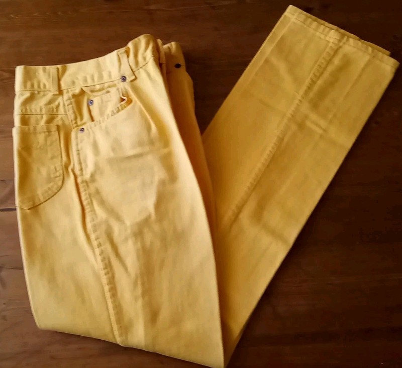 Vintage Chic Jeans Womens Mom High Rise 80s 90s Yellow Denim Jeans Size 6/7