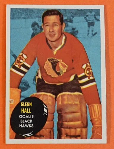 1961-62 TOPPS HOCKEY #32 GLENN HALL  NM RANGE NO CREASE!