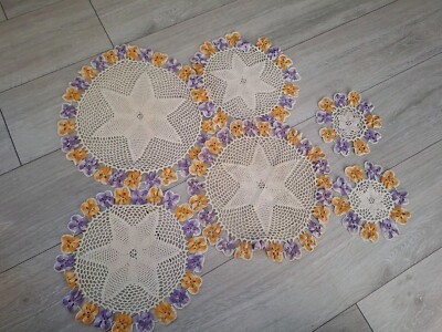 Vintage Handgehäkeltes Deckchen Set Orange Lila Elfenbein 