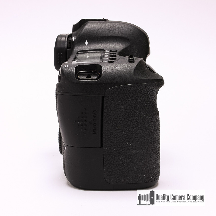 Canon EOS 6D Camera Body, Original Box + Accessories 8035B002