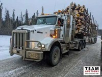 2013 Kenworth Tri-Drive Sleeper Heavy Haul Truck Tractor T800