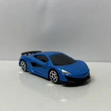 2019-2021 Mclaren 600LT Collectible 1/64 Scale Diecast Diorama Model