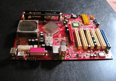 MB MSI K7N2 Delta - LB0308091309 - ROT - retro Mainboard für Sammler