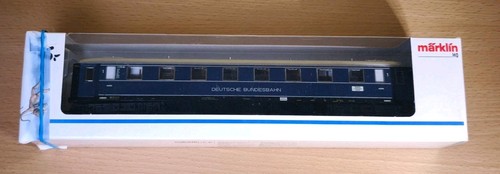 Vagón de tren rápido Märklin H0 del paquete de inicio 29857-04 (iluminado, eléctrico. embrague) | Zustand: Gebraucht