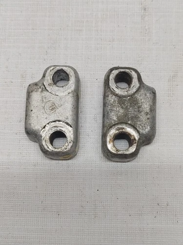 HOLDER, FRONT AXLE | M,A