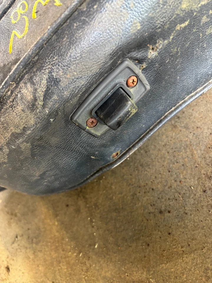 1973 1974 1975 1976 DODGE DART DUSTER SCAMP BANCO DIANTEIRO DIREITO SUPERIOR DOBRÁVEL - Imagem 4 de 4