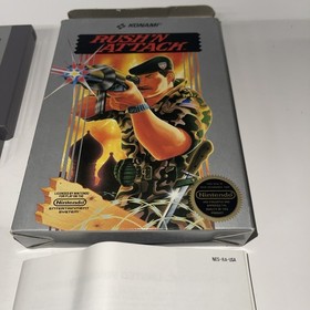 hangtab Rush'n Attack completo di scatola nintendo nes gioco a 5 viti CIB