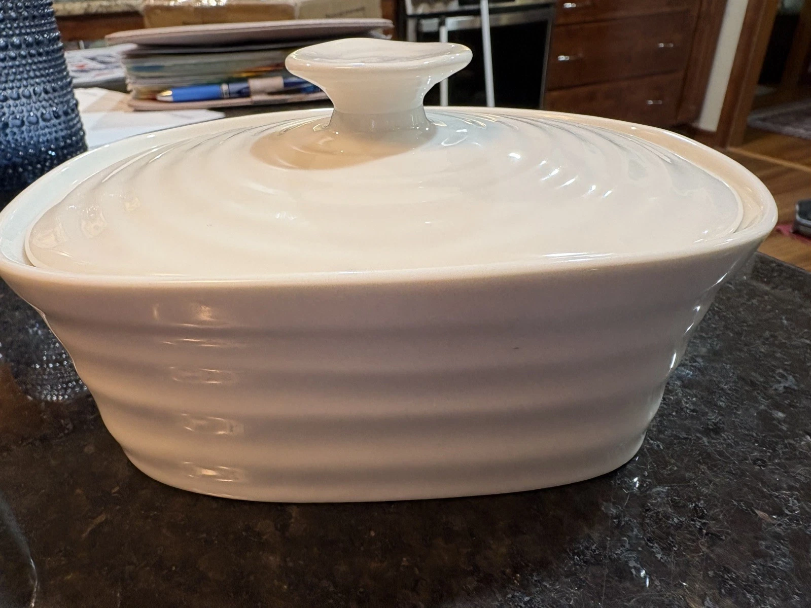 Portmeirion Sophie Conran White Covered Butter Dish Porcelain Ripple Lid EUC