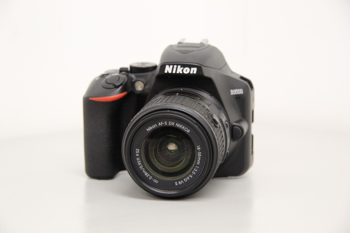 Nikon D3500 24.2MP Digital SLR Camera With Nikon 18-55mm Lens No