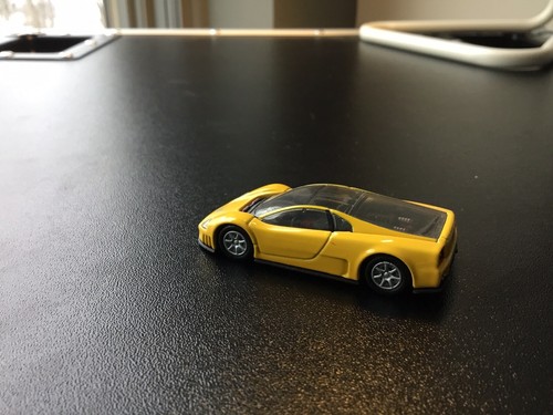 2001 Volkswagen W12 Nardo Concept Car in 1/72 Scale Die-Cast Limited Edition - Picture 6 of 8