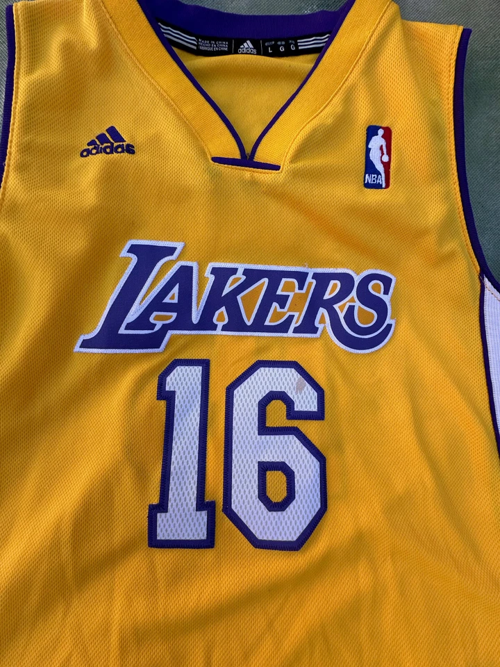 Camiseta De Colección Adidas NBA Los Angeles Lakers Pau Gasol #16 Talla Juvenil L. Foto 3 de 4
