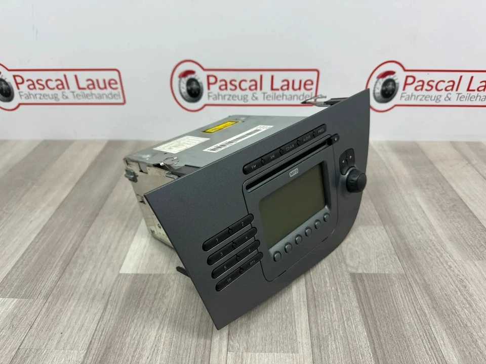 Seat Leon 1P Original Autoradio Radio 2 Din Blaupunkt CD MP3 1P1035186B N87 - Bild 2 von 4